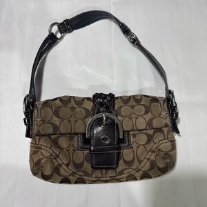 Vintage COACH Soho Signature C Buckle Adjustable Shoulder Bag